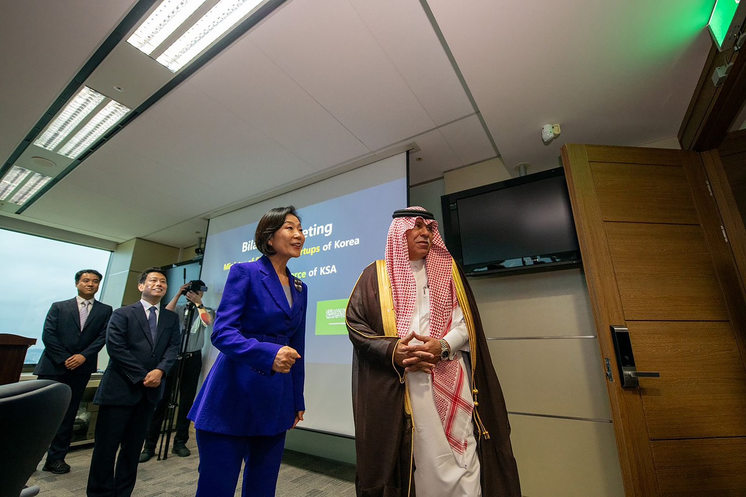 القصبي يبحث في سيئول تعزيز الشراكة التجارية السعودية – الكورية